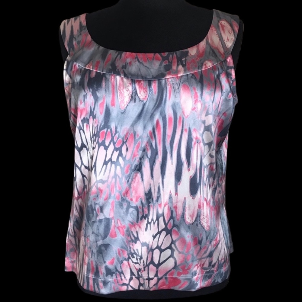 St. John Top